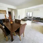 Modern 3 Bedroom Villa, Pool And Close To Golf Course *