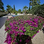 Modern 3 Bedroom Villa, Pool And Close To Golf Course ヴィラ