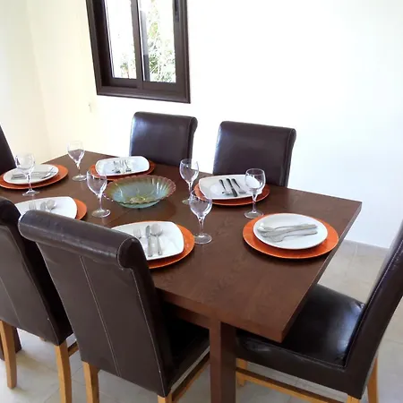 Modern 3 Bedroom Villa, Pool And Close To Golf Course